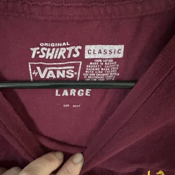 Vans Burgundy Tee with White and Yellow Seagull Graphic - Picture 4 of 5
